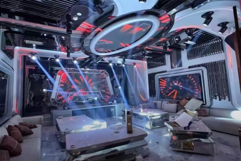 武汉空瓶子酒吧招聘,湖北武汉 酒吧招聘女营销/服务员