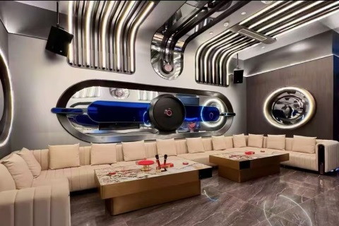 张家界KTV招聘女模，本地夜场地标1500起步场